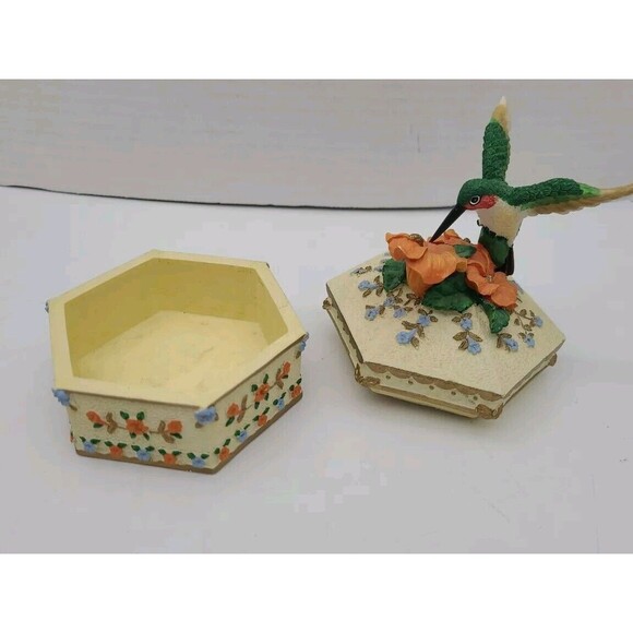 Set 2 Hummingbird Music Trinket Boxes Resin Glass Wings of Love - Picture 11 of 13